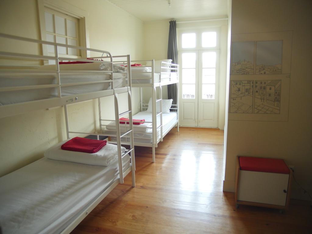 Santiago 31 Hostel Guimarães Esterno foto
