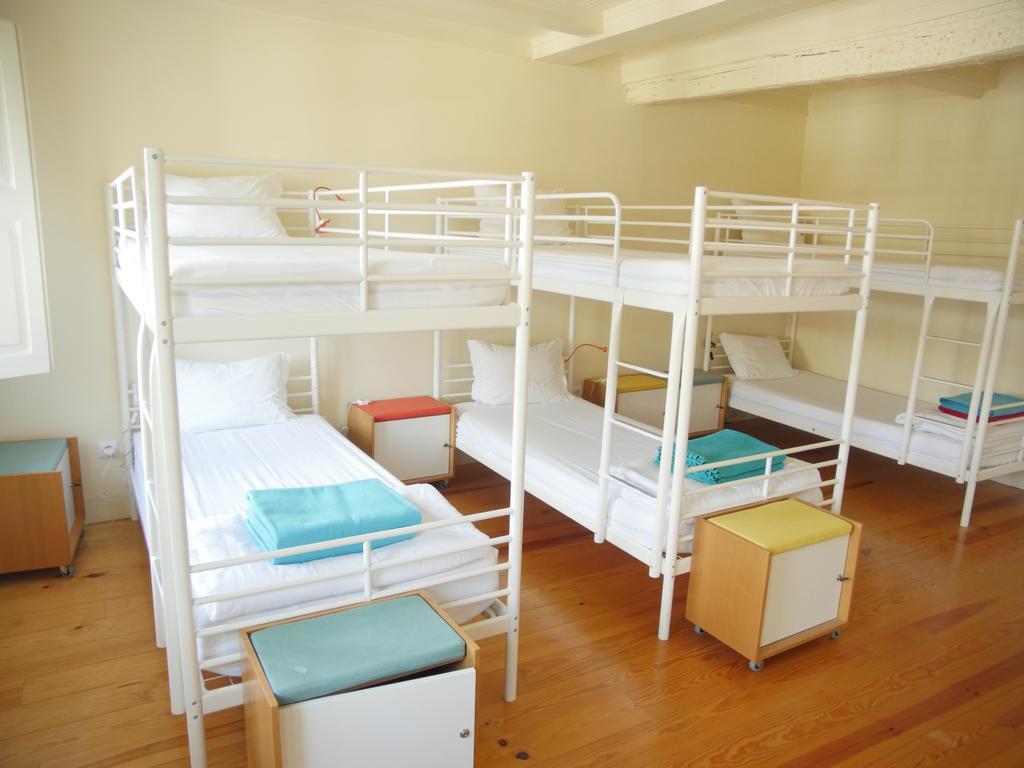 Santiago 31 Hostel Guimarães Esterno foto